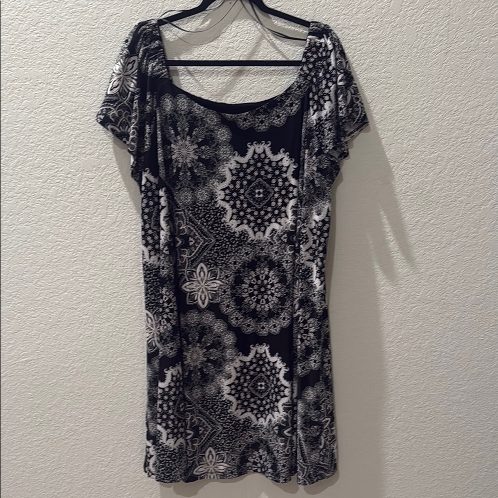 3X Signature by Robbie Bee Black and White Dress
